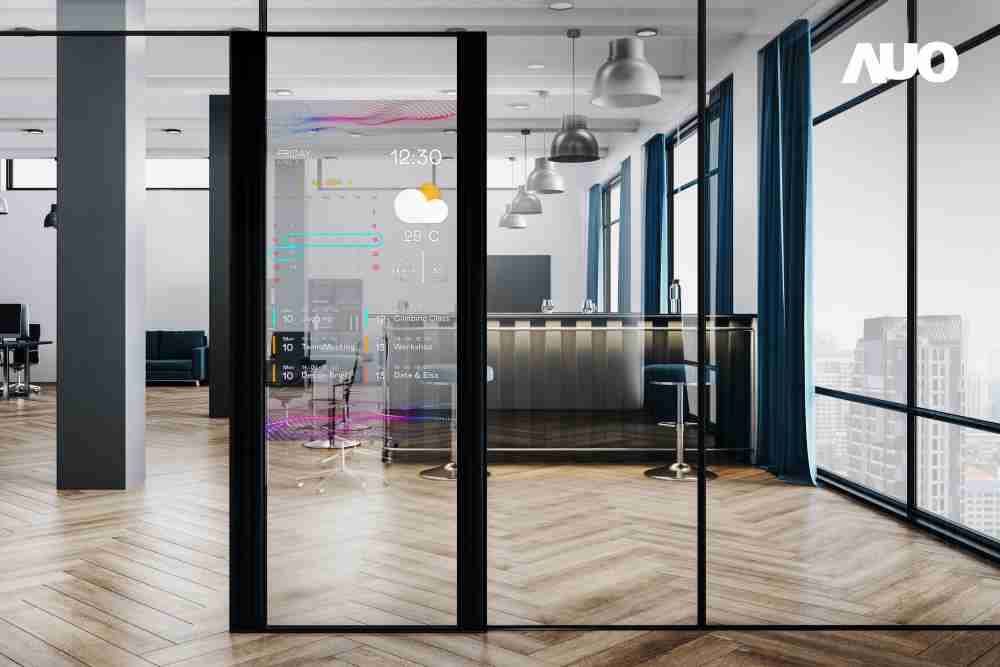 60吋Micro LED透明窗屏显示器，，，可依需求调整并延伸应用于不同场域，，，包括汽车侧窗或家庭玄关、、、、智慧橱窗、、、商业展示等面向，，，，提供丰富的信息娱乐内容